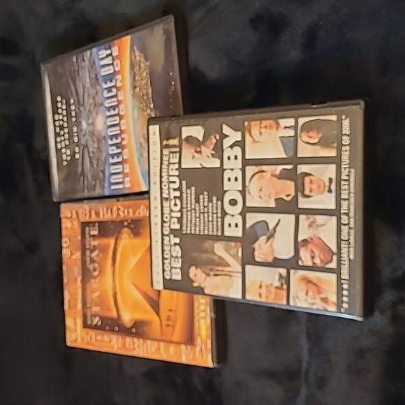 VINTAGE ACTION 3 DVD'S. BOBBY& INDEPENDENCE DAY RESURGENCE & STARGATE - Picture 2 of 14